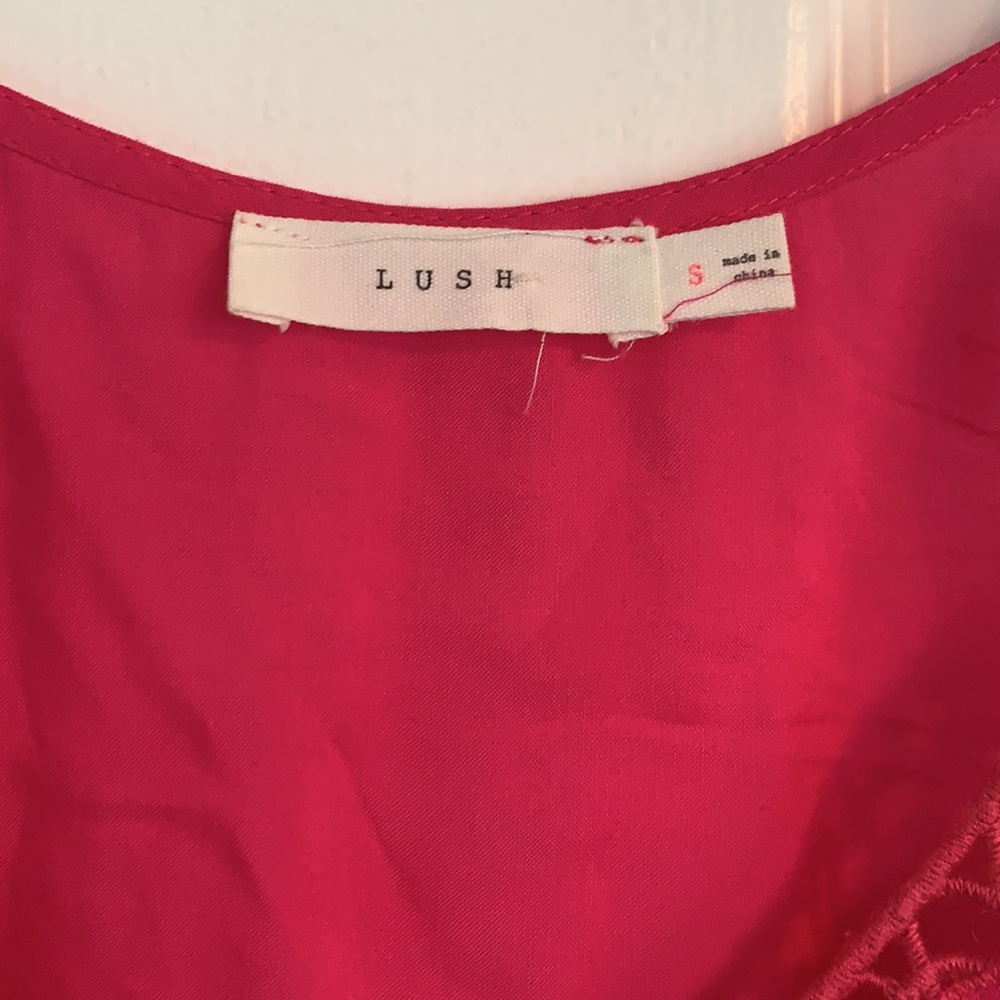 Pink top - Picture 3 of 4